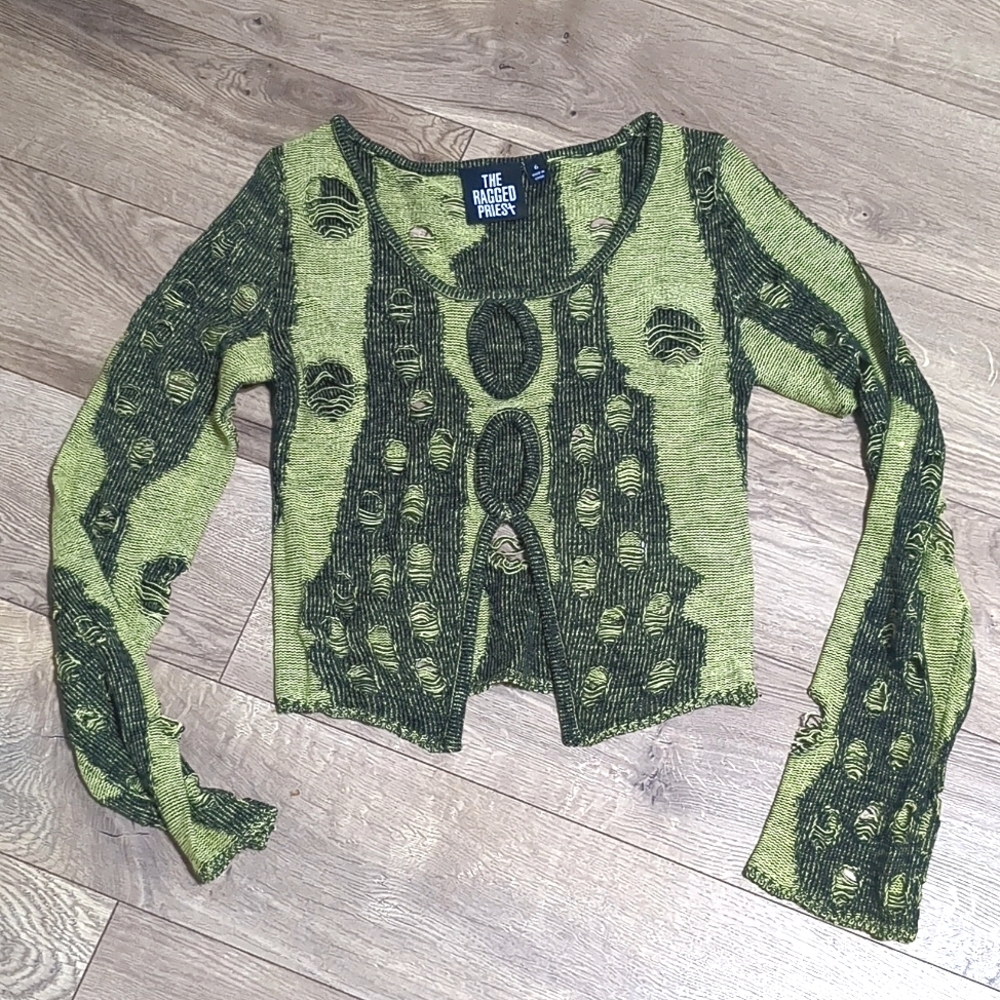 The Ragged Priest distressed Long Sleeve Cutout green Top size 6 - Picture 11 of 11